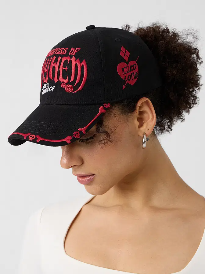 โค๏ธโ๐ฅ Harley Quinn "Mistress of Mayhem" Embroidered Cap - Image 3