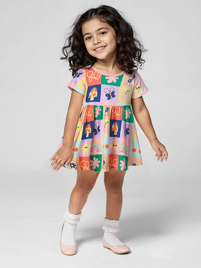 🌈 Playful Abstract Print Girls' T-Shirt Dress